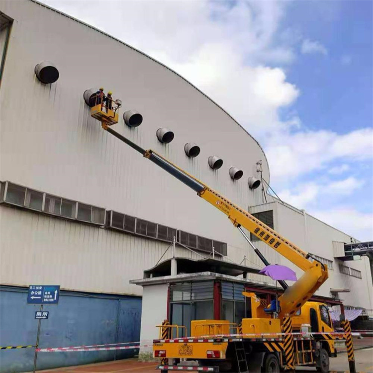 清流县高空作业车出租服务：专业广告牌安装解决方案